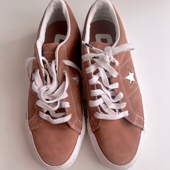 Converse Brown Low-Top Sneakers with Suede Finish - Picture 4 of 4